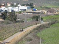 دورية صهيونية على الحدود في مستعمرة المطلة بفلسطين المحتلة