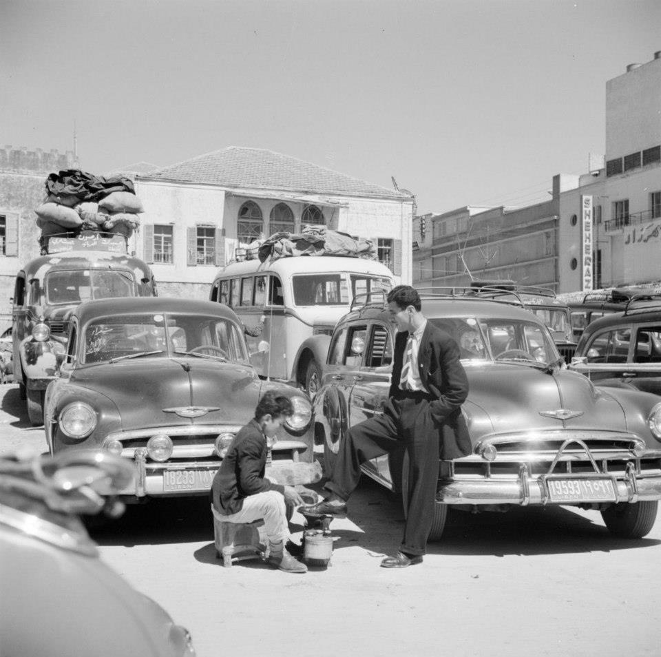 ماسح أحذية – بيروت عام 1950