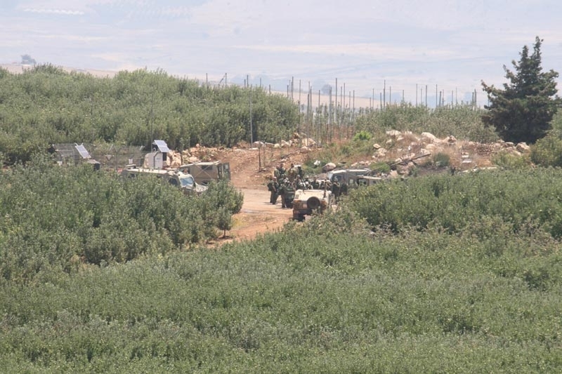 وفد عسكري اسرائيلي يتفقد المواقع العسكرية المواجهة مع لبنان
