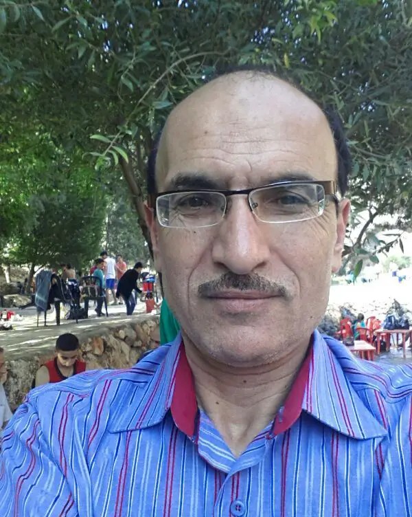 الكاتب سهيل علي غصن