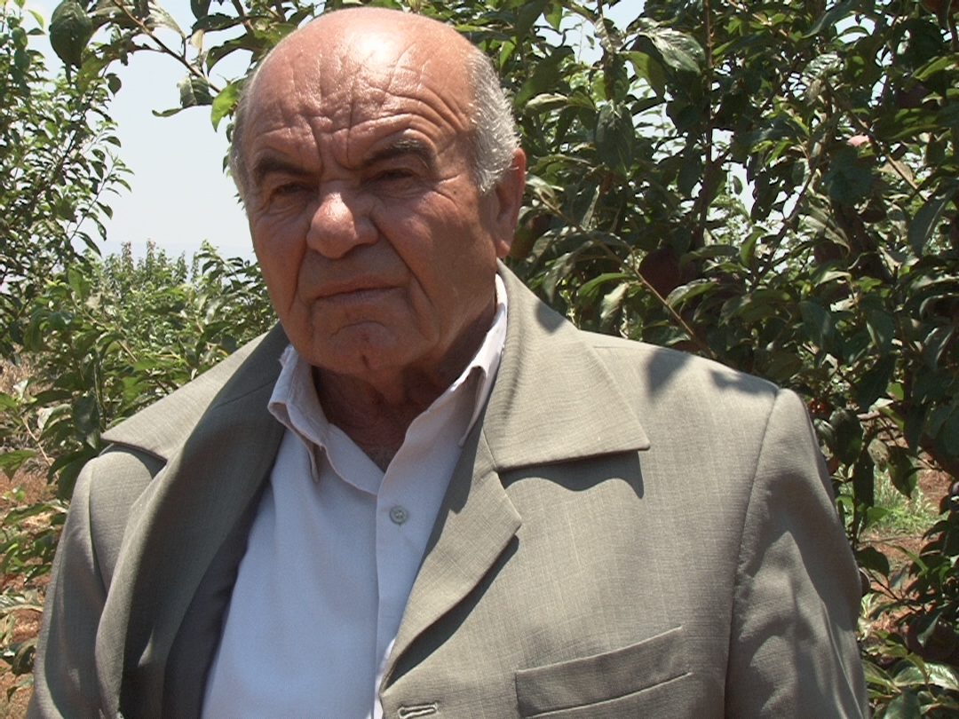 Dرياض خليفة ممثل نقابة العمال الزراعيين في لبنان
