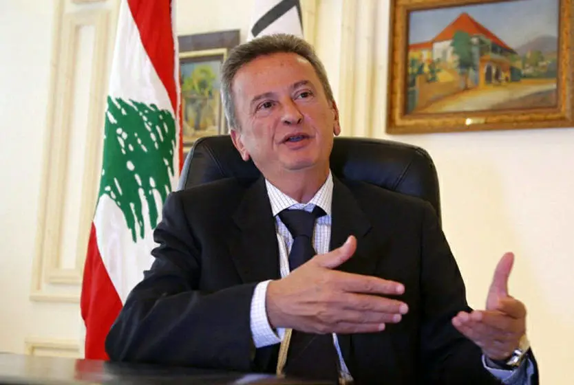 حاكم مصرف لبنان رياض سلامة، يطلق  معركة «الوقوف في وجه الطلب على الدولار»