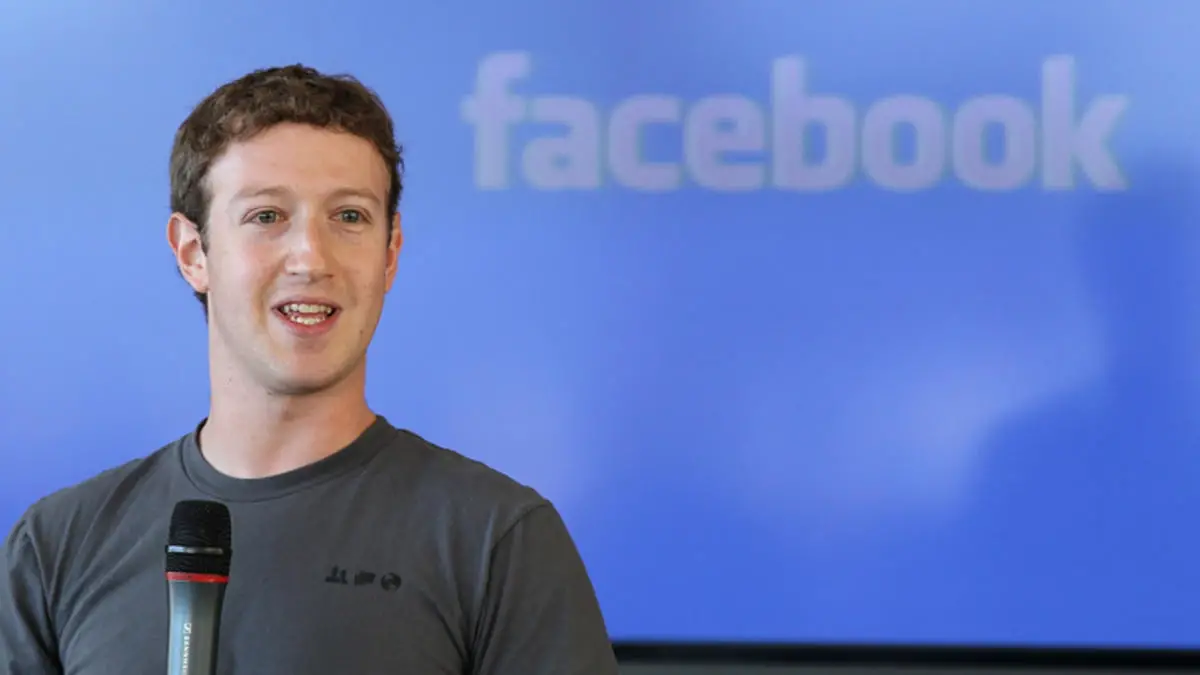 لأميركي مارك زوكربيرغ (33 عاماً)، مؤسس موقع التواصل الاجتماعي فايسبوك، وتقدّر ثروته بـ61.7 مليار دولار