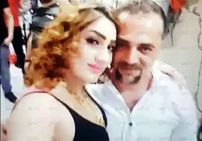 المغترب محمد محمود بشير وزوجته السورية نسرين كريدي