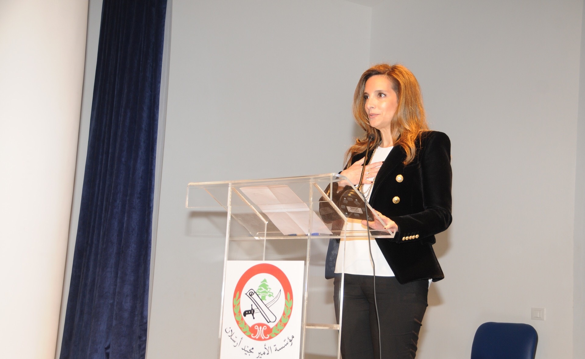 رئيسة المنتدى النسائي اللبناني الأميرة زينة طلال أرسلان