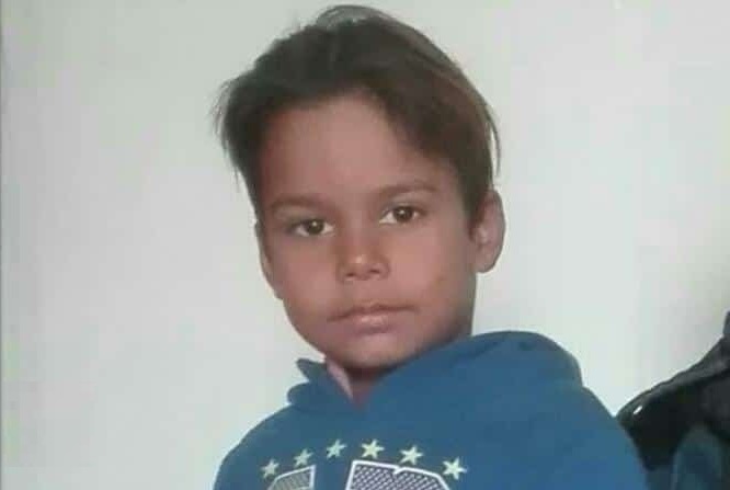 الطفل حسن بشير (عمره 6 سنوات، مكتوم القيد)