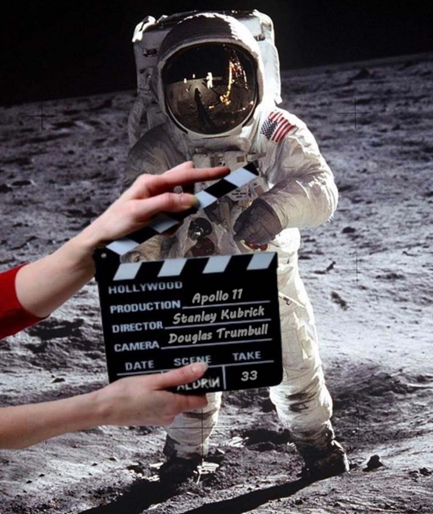 مشهد من شريط «كيف صوّر ستانلي كيوبريك «أبوللو 11»»