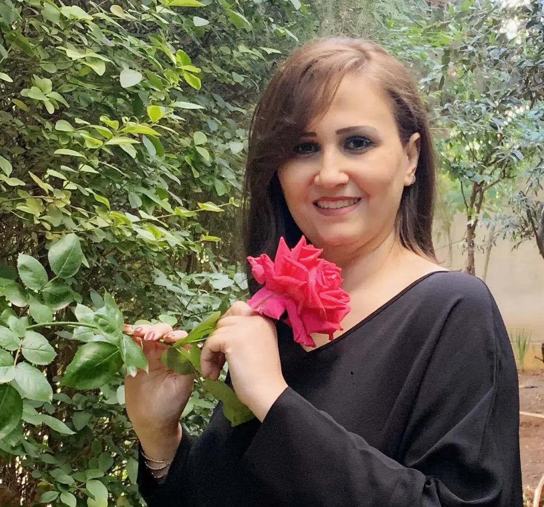 الكاتبة رانية مرعي