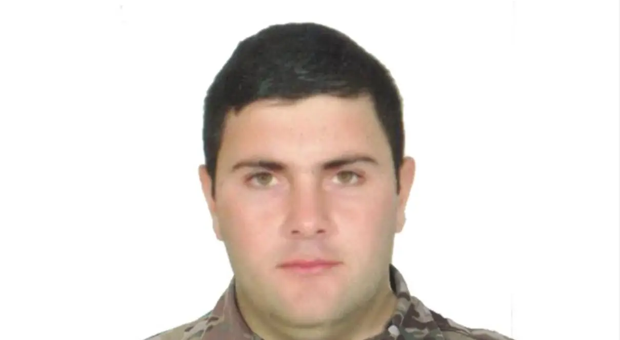 الرقيب حسن صادق الذي استشهد جراء الانفجار في مرفأ بيروت بتاريخ 4 تموز 2020