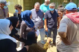 مساعدات من مفوضية اللاجئين للنازحين السوريين في مخيمات الوزاني