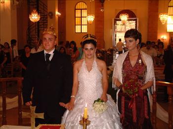 العريس والعروس خلال الإكليل (إدوار عشي)