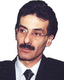 الأستاذ حسن احمد عبدالله