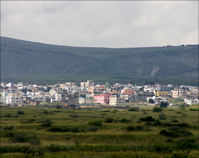 جانب من قرية الغجر قرب بلدة العباسية اللبنانية