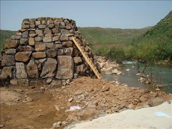  من مشروع منتزه الوزاني على ضفاف النهر الفاصل مع الغجر