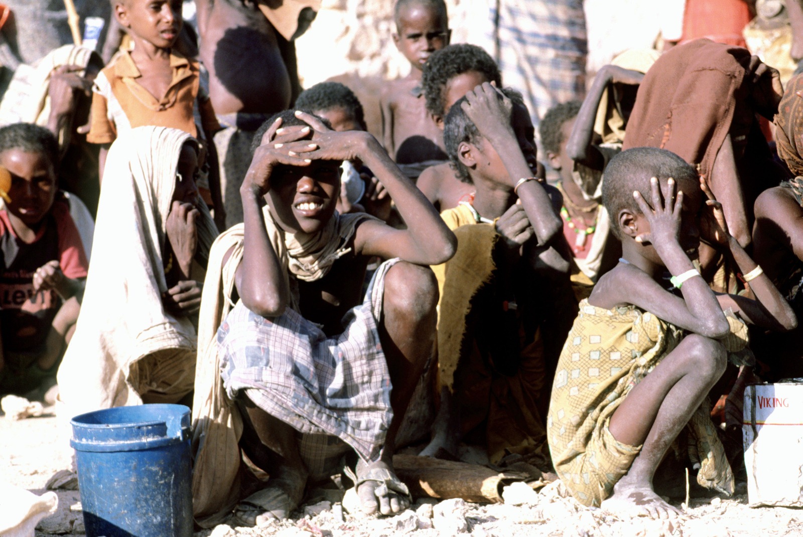 أنقذوا أطفال الصومال
