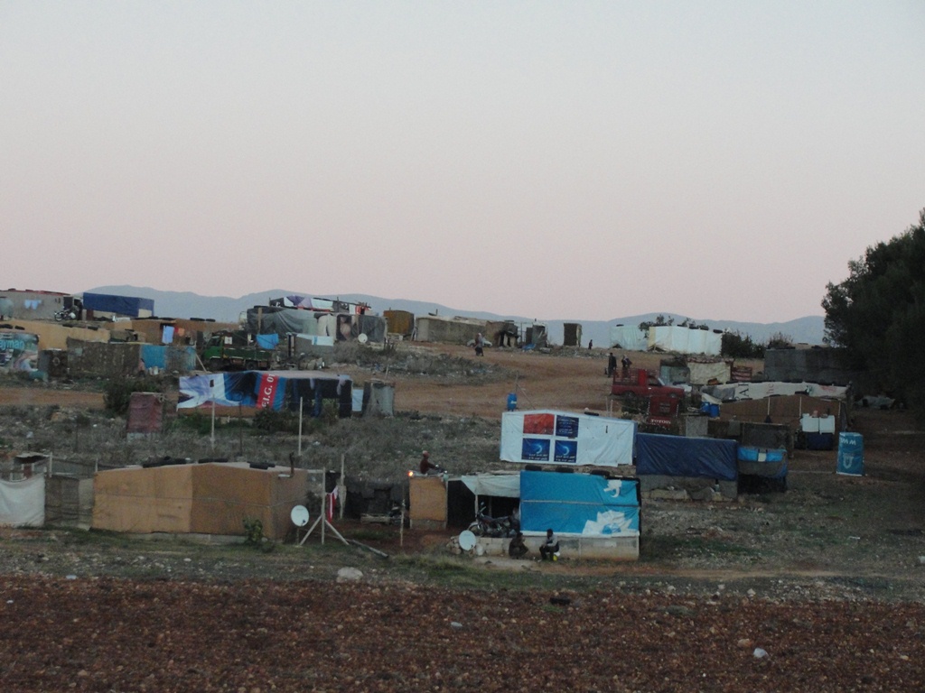 تحولت منطقة مرج الخوخ إلى أحياء سكنية لمئات العمال الزراعيين الوافدين