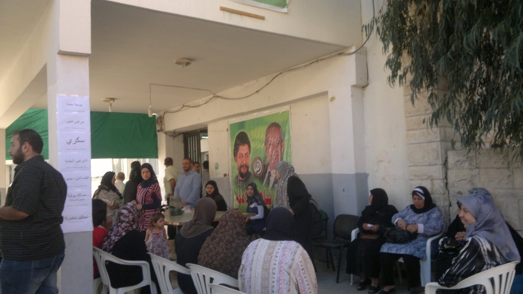 اليوم الصحي المجاني في الخيام الذي دعا اليه مكتب الخدمات والصحة في حركة أمل  تحت عنوان حملة الامام الصدر الطبية