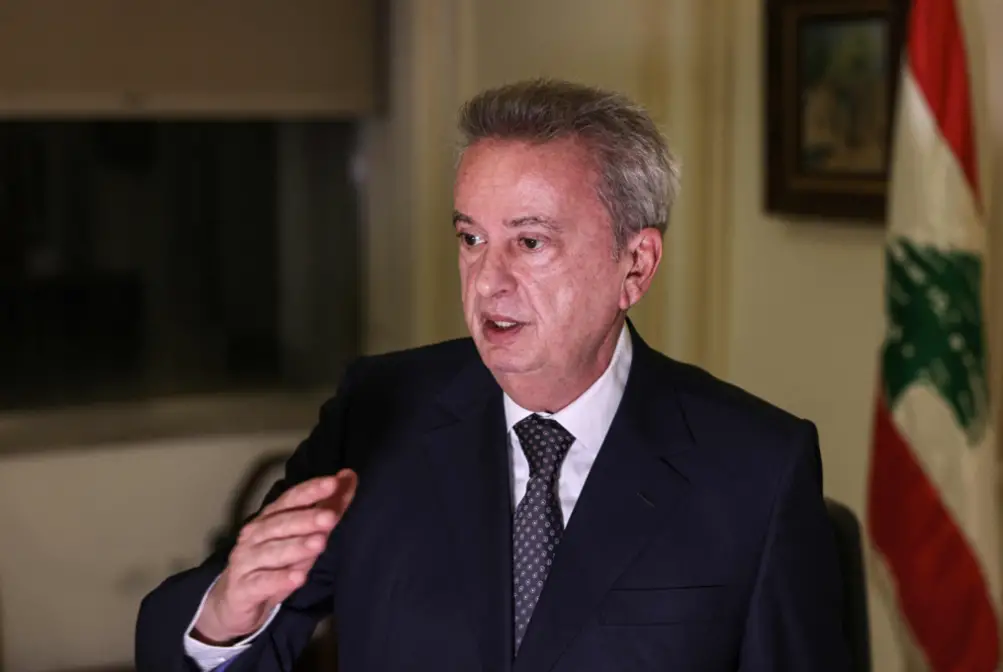 حاكم «مصرف لبنان» رياض سلامة