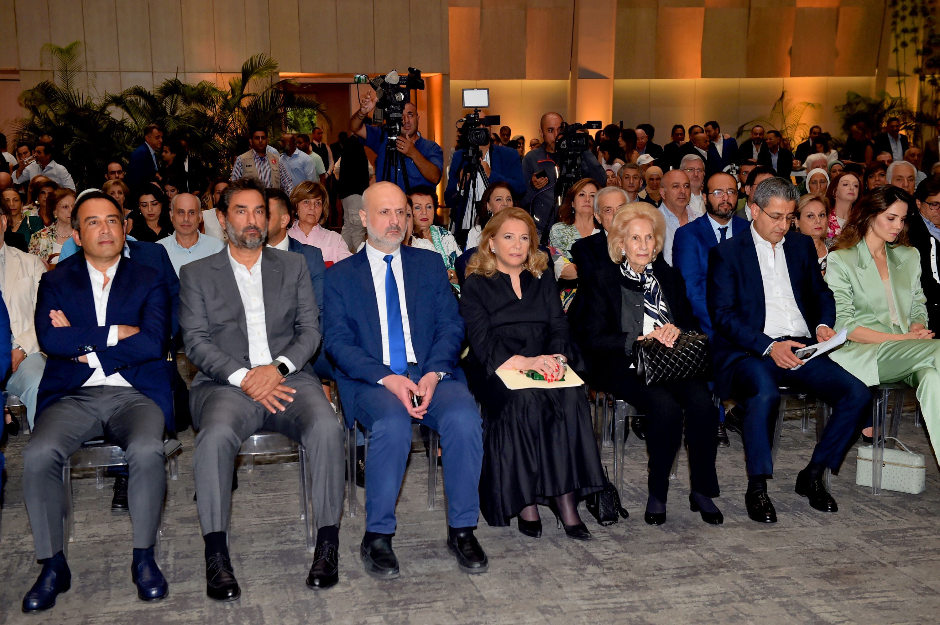 اليوم العالمي لكبار السن في جمعية دار العجزة الإسلامية برعاية نائبة رئيس مؤسسة الوليد للإنسانية الوزيرة السابقة ليلى الصلح (النهار).