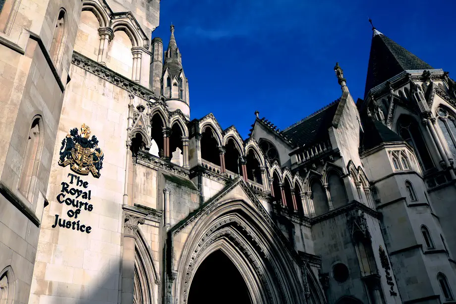حكمة العدل العليا البريطانية (High Court of Justice - London)
