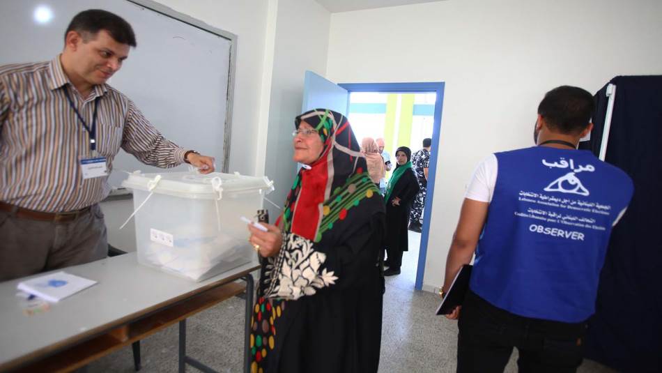 ثمة اقتراحات لعقد جلسة تشريعية لتأجيل الانتخابات يؤمن نصابها التيار الوطني الحر (خليل حسن)