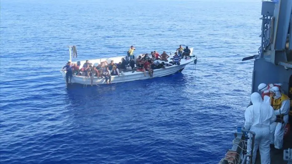 أعلنت قبرص أنها تتفاوض مع لبنان لإعادة 116 مهاجرًا سوريًا (Getty)