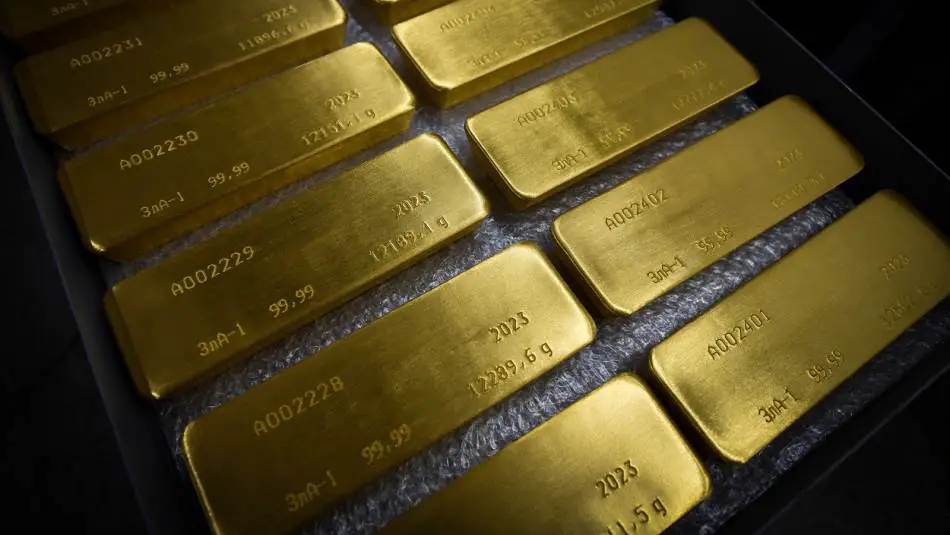 المصارف تسوّق لتسييل الذهب وتحميل الدولة كامل مسؤولية الأزمة (Getty)