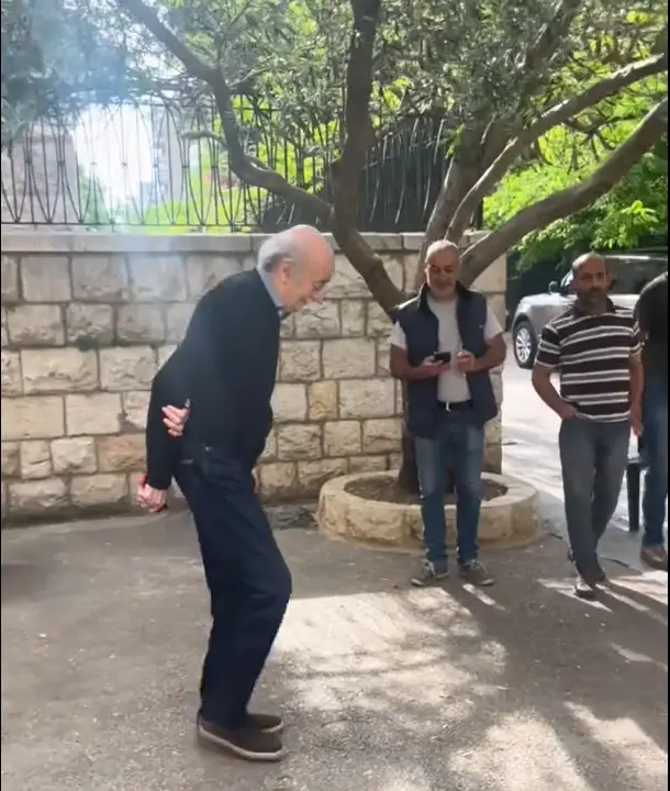 وليد جنبلاط رئيس التقدمي الإشتراكي السابق