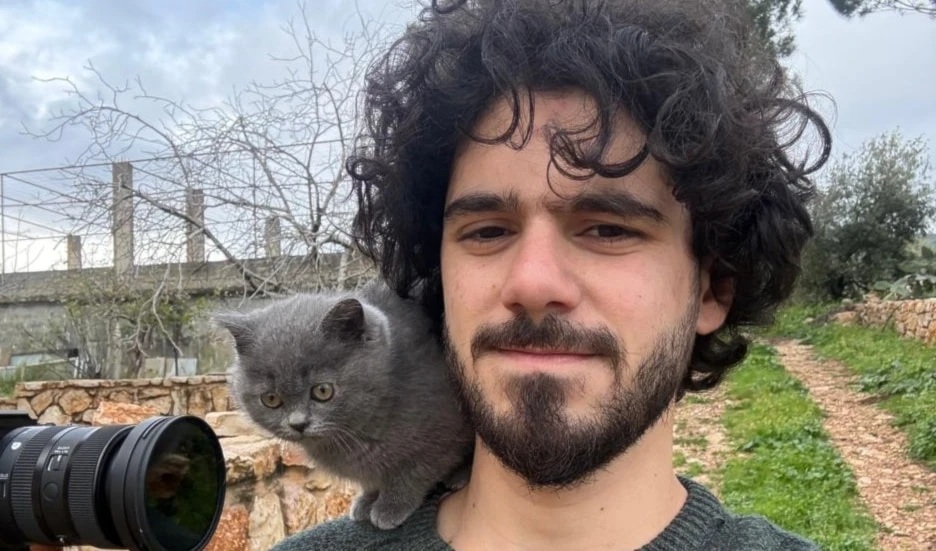 حسين فرحات صامد في بلدة عرب صاليم الجنوبية من أجل إنقاذ الحيوانات (الأخبار)