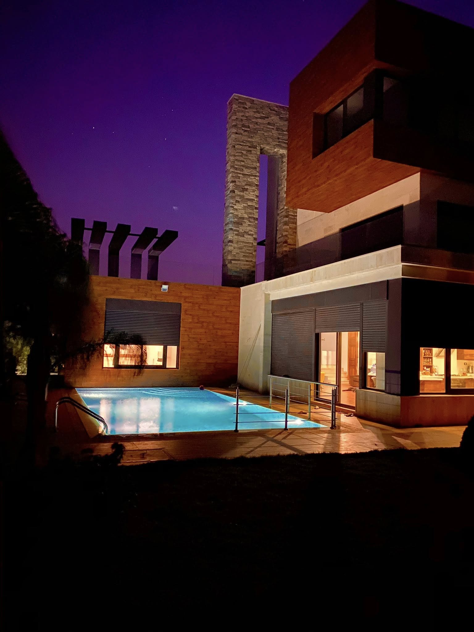 منزلٍ كان يوماً حياة