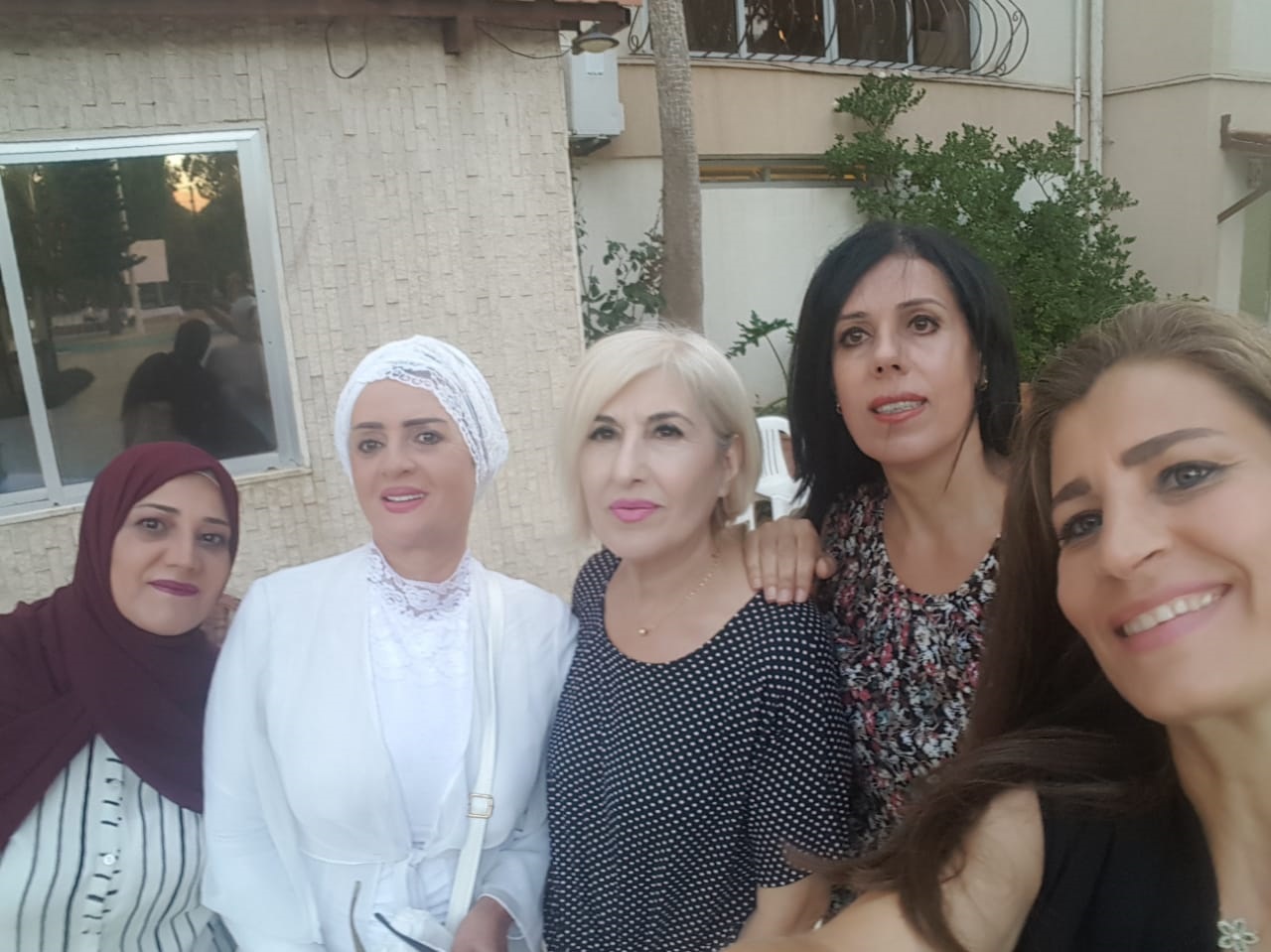 السيدة صباح أبو عبّاس وسيّدات الخيام