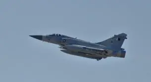 وزارة الدفاع القطرية: تصادم طائرتين عسكريتين ونجاة الطاقمين