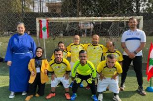 تشكيل اول فريق لبناني خاص بقصار القامة في كرة القدم