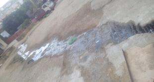 مشاكل بيئية‎‎ في  منطقة  تول سببها تدفق مجاري الصرف الصحي