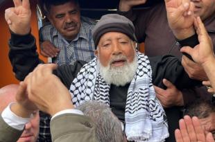 الاحتلال يفرج عن «شيخ الأسرى» الفلسطينيين