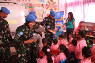 الكتيبة الإندونيسية في اليونيفيل تُنظم برنامج ثقافي حول صحة الأسنان في تولين