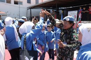 الكتيبة النيبالية تنظم مخيما صيفيا ثقافيا لطلبة الثانوية العامة في شقرا