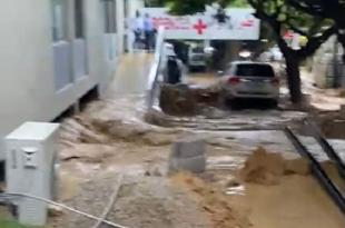 السيول تجتاح قسم الطوارئ في مستشفى سيدة لبنان- جونيه