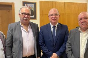 مطالب عمالية برفع الحد الأدنى للأجور إلى 1000 دولار