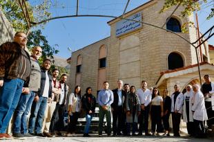 وفد من السفارة والوكالة الفرنسية للتنمية يزور مستوصف تمدّن في شبعا