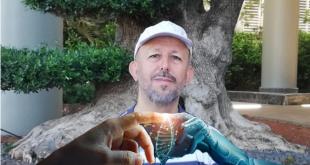 عدنان سمور: وقفة تأمل بين العلم والإيمان