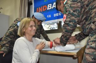 حملة صحيّة في سوق الخان للكتيبة الهندية تشمل الأطفال ذوي الاحتياجات الخاصة والنساء