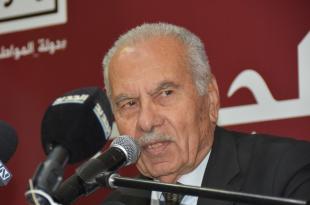 فايز أبو عباس: ترانيم الفجر وبقايا الذاكرة