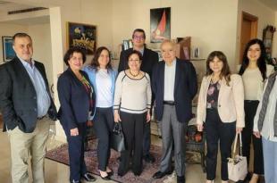 وزير الثقافة تسلم من جمعية المكتبات اللبنانية دعوة إلى افتتاح مؤتمرها في أيار المقبل