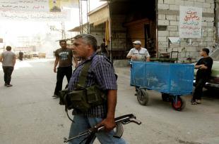 السلاح الفلسطيني خط الدفاع الأول عن سلاح حزب الله؟