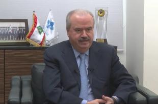 وزير المالية وضريبة المحروقات، شرُّ البليَّة ما يبكي!