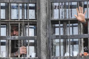 غليان في ملف الموقوفين السوريين: هل ترسل دمشق وفداً رسمياً؟