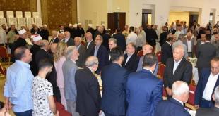 أنور الخليل يولم على شرف رؤساء البلديات والمخاتيرفي دارته في حاصبيا