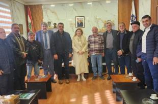 وفد من الهيئة الإدارية الجديدة في رابطة مخاتير قضاء النبطية زار  محافظ النبطية في السرايا