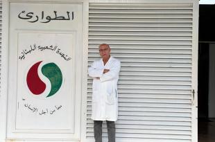 عمران فوعاني: من معتقل أنصار إلى مستشفى النجدة.. حكاية طبيب لم يغادر الجنوب